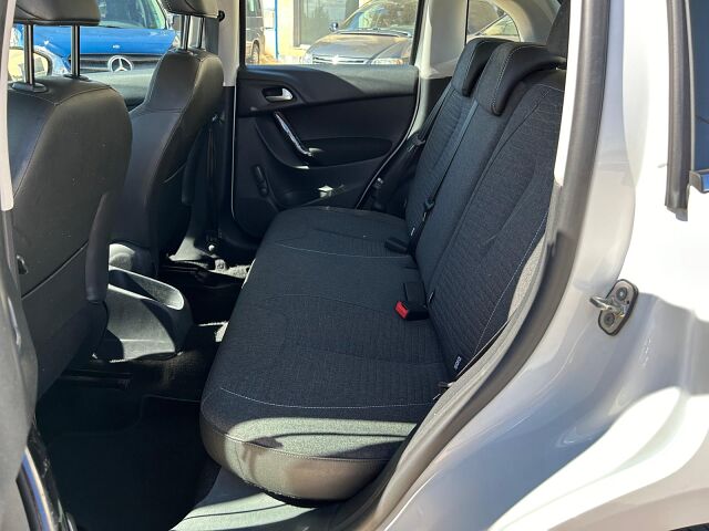 CITROEN C3 COLLECTION 1.2 AUTO SPANISH LHD IN SPAIN ONLY 28000 MILES SUPERB 2016